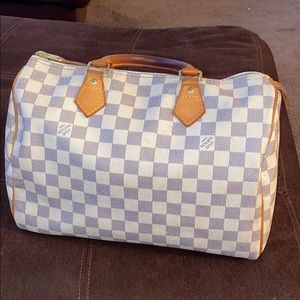 Louis Vuttion Speedy 30